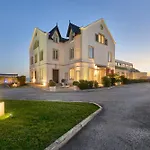 Farol Hotel